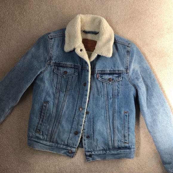 Levi’s Original Sherpa Trucker Jacket - Picture 3 of 5